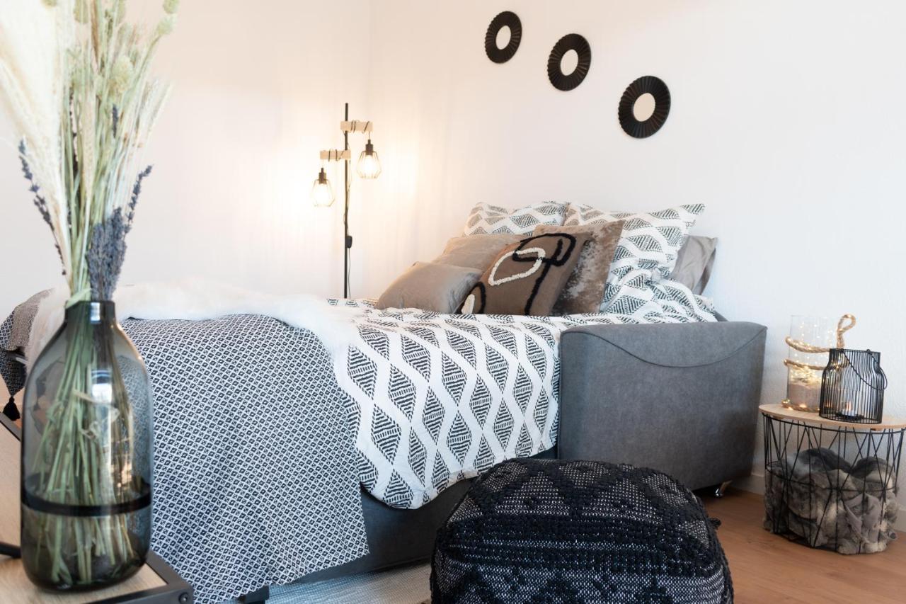 Bienvenue Chez Vous Tres Calme Et En Plein Centre Apartment Мант-ла-Жоли Екстериор снимка