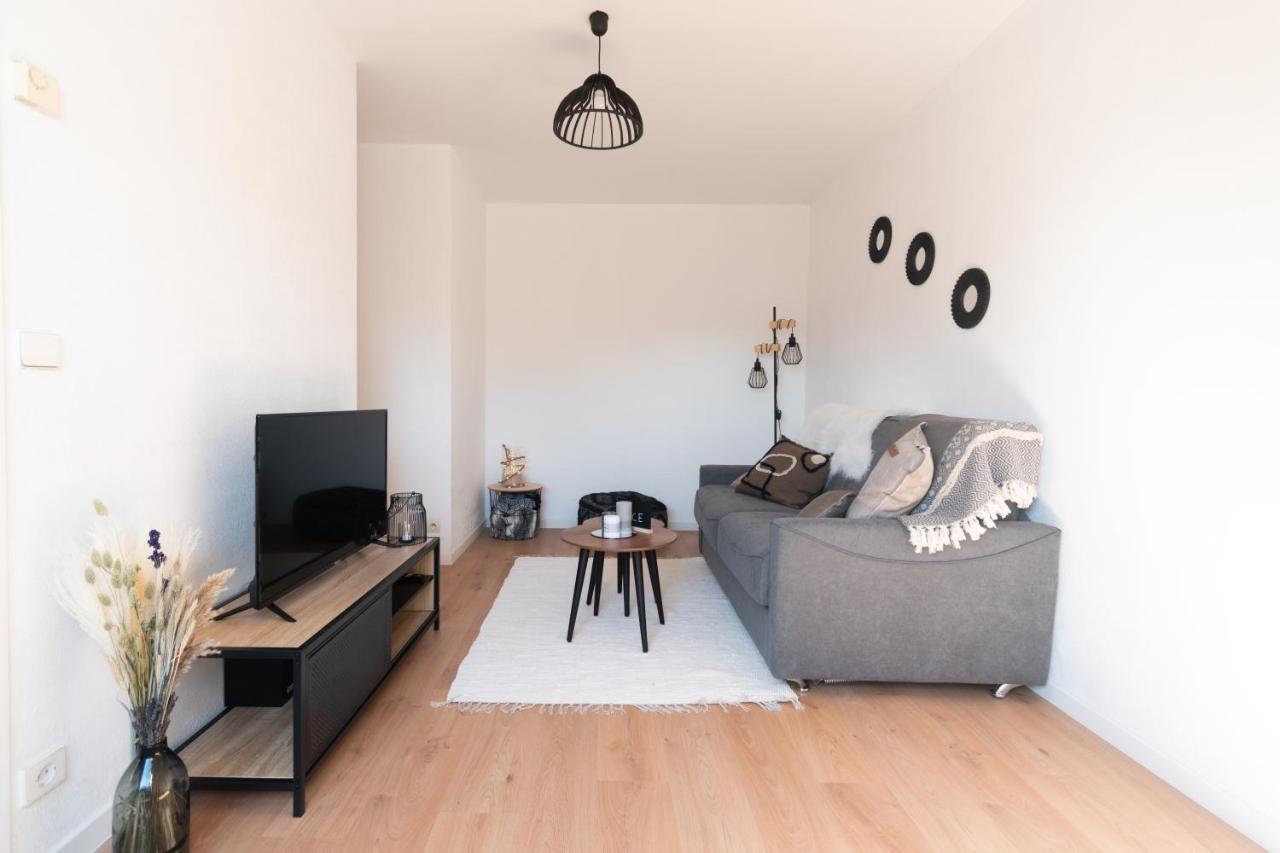 Bienvenue Chez Vous Tres Calme Et En Plein Centre Apartment Мант-ла-Жоли Екстериор снимка